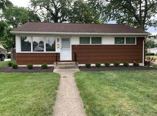 2192 Woodstock Rd, Columbus, OH 43221