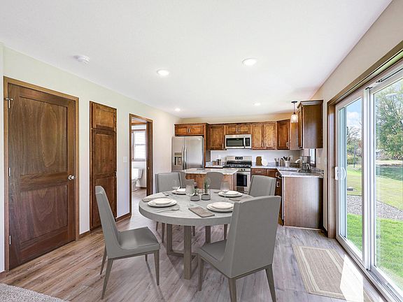 5th image of 1205 Filkins St