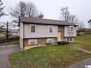 108 Jennings Ct, Radcliff, KY 40160
