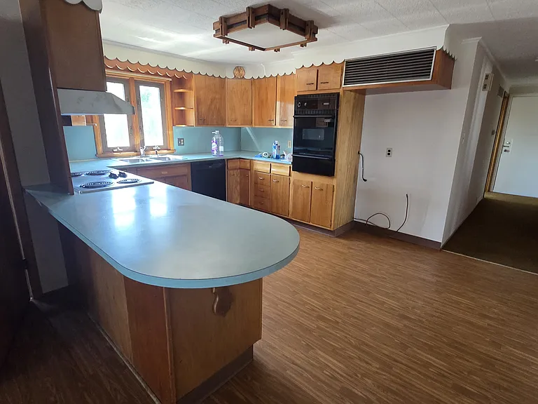 4300 Military Rd #1 — Photo 5