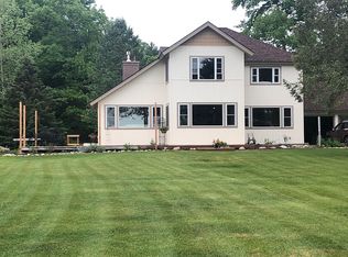 11909 Bluff Rd, Traverse City, MI 49686