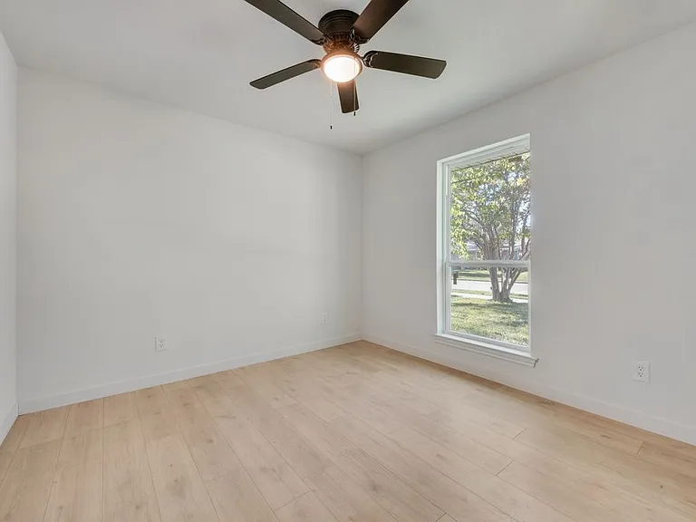 4214 Osage Dr — Photo 5