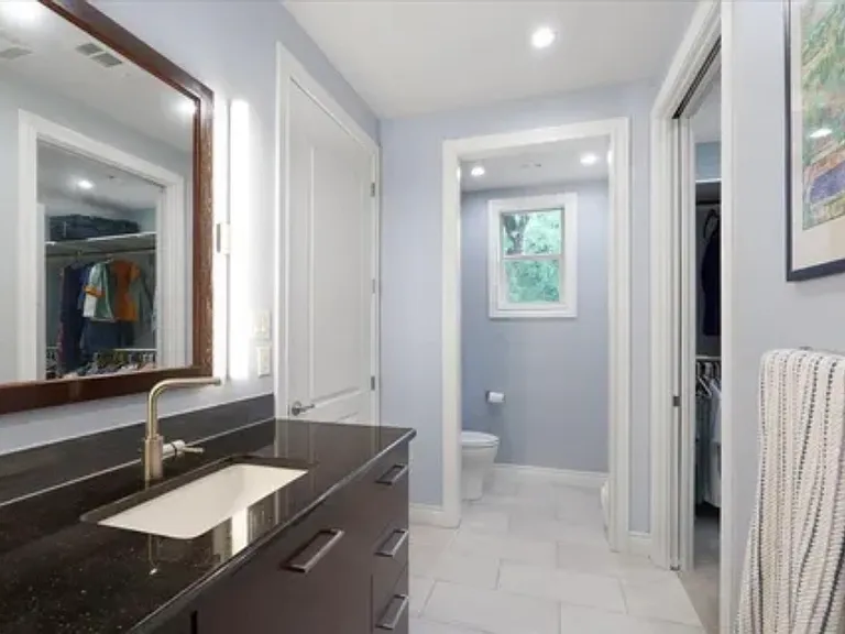 203 Hi Cir W — Photo 10