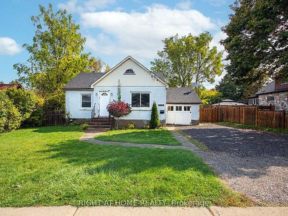 3rd image of 1438 Nash Rd