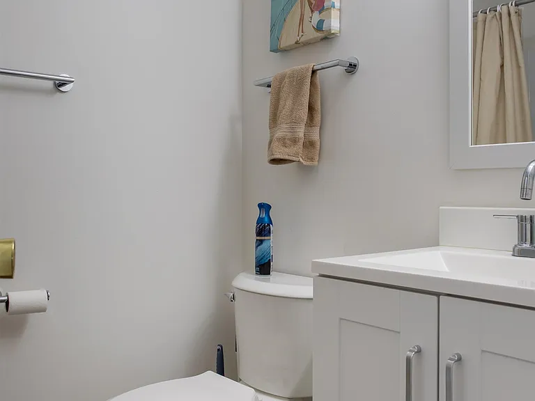 493 Ocean Blvd #22 — Photo 12