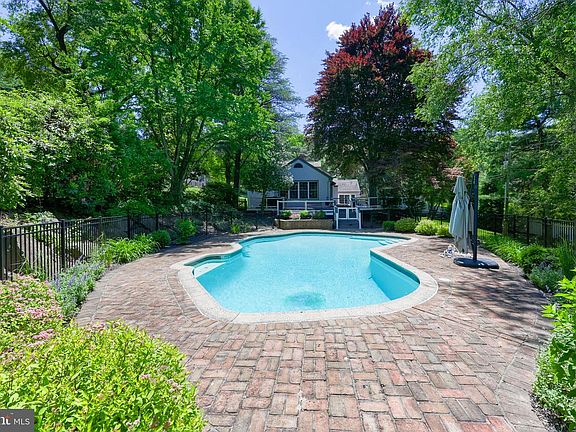 5th image of 735 Carroll Rd