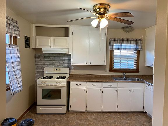 5th image of 18511 Koester St