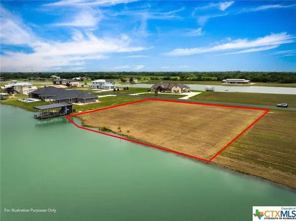 116 River Lakes Ln, Martindale, TX 78655