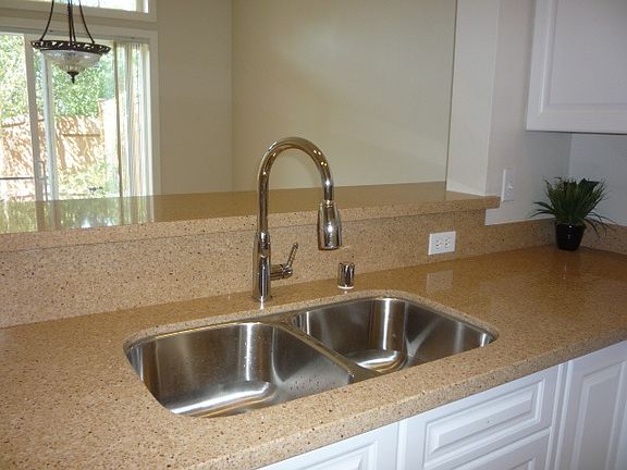 New Quartz countertop