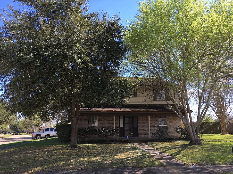 1st image of 6642 Escondido Cir