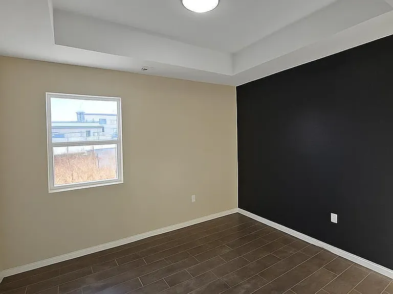 3030 Pera Ave #2 — Photo 11