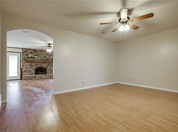 3rd image of 1305 NW 14th St