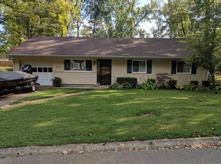 3425 Woods Dr, Richmond, IN