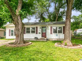 7348 S 71st Ave, La Vista, NE 68128