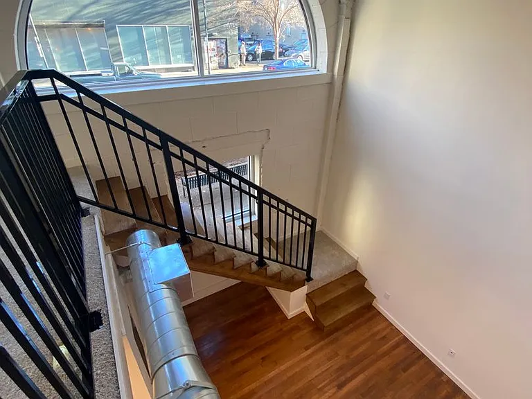415 E. Grace Street — Photo 28