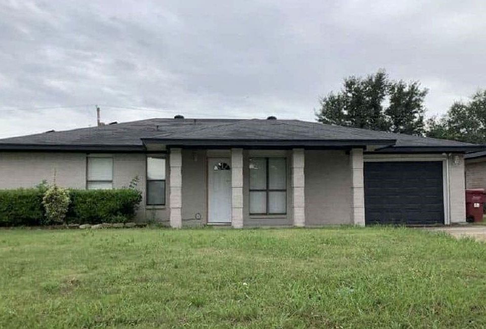 1st image of 909 Loganwood Dr