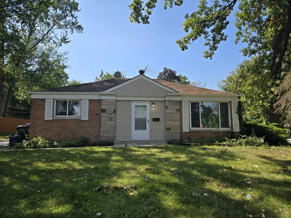 357 Oswego St, Park Forest, IL 60466
