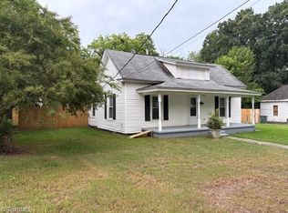 508 Prospect St, Eden, NC 27288