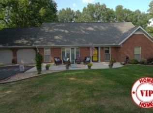 258 S Countryside Dr, Ashland, OH 44805