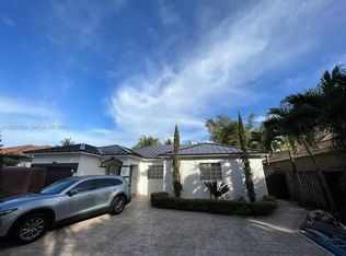9117 NW 169th St, Miami Lakes, FL 33018