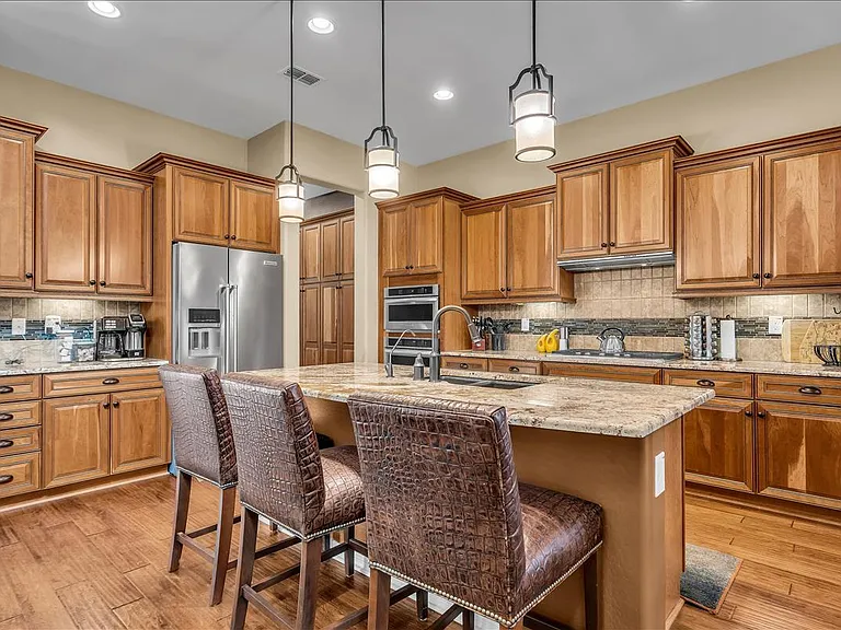 3355 E Indigo St — Photo 38