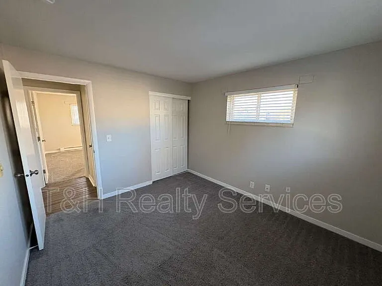 1142 Evans Ave #3 — Photo 14