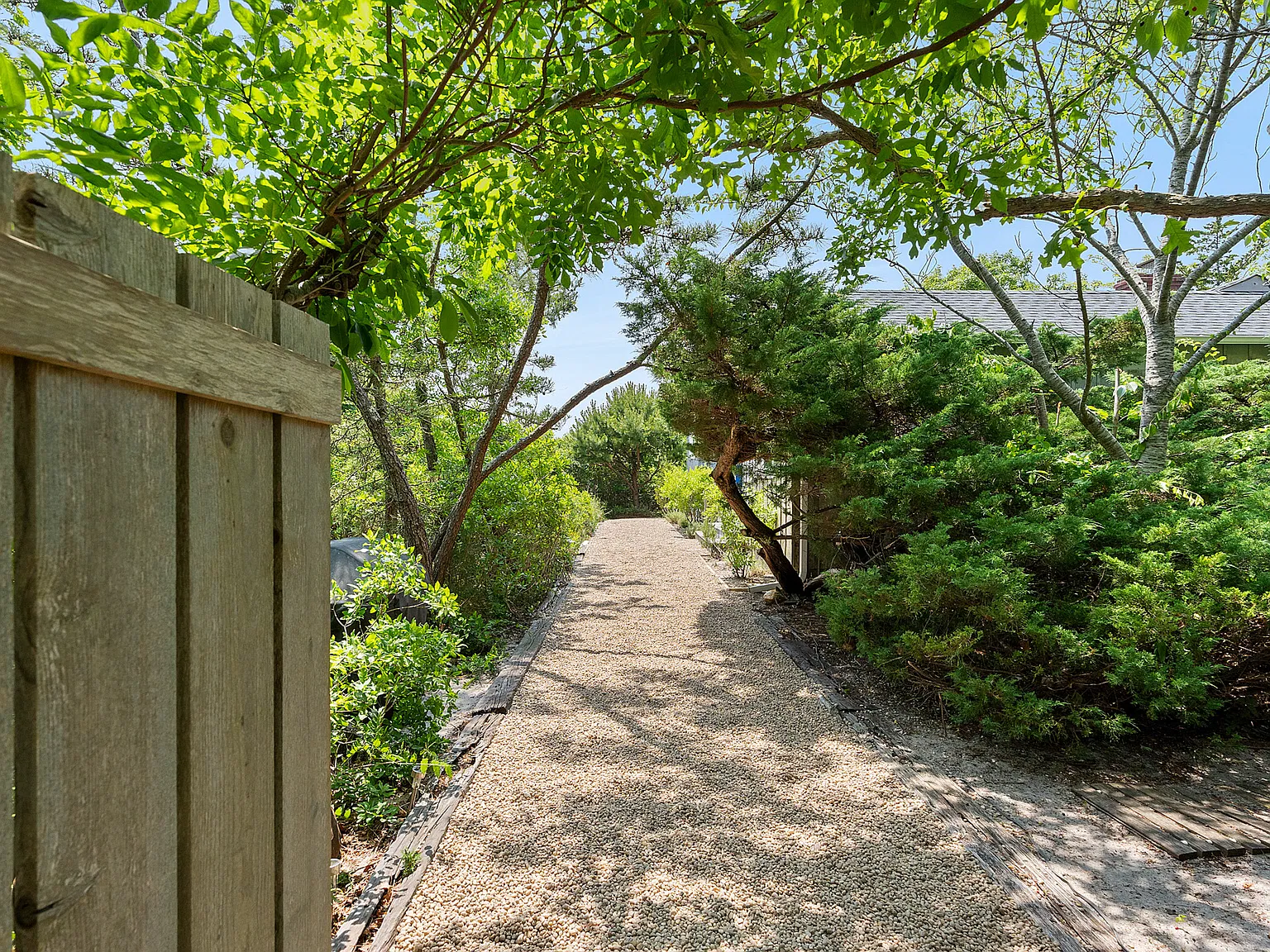 Beach Cottage in Amagansett Dunes — Photo 2