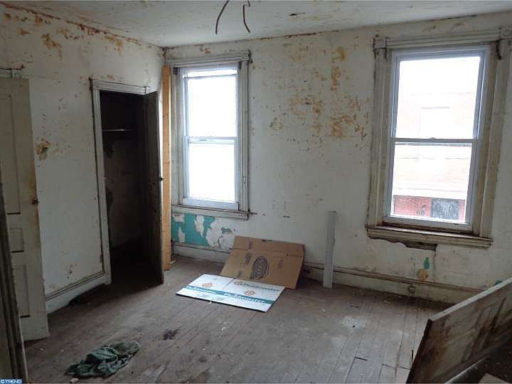 1st image of 221 N Horton St