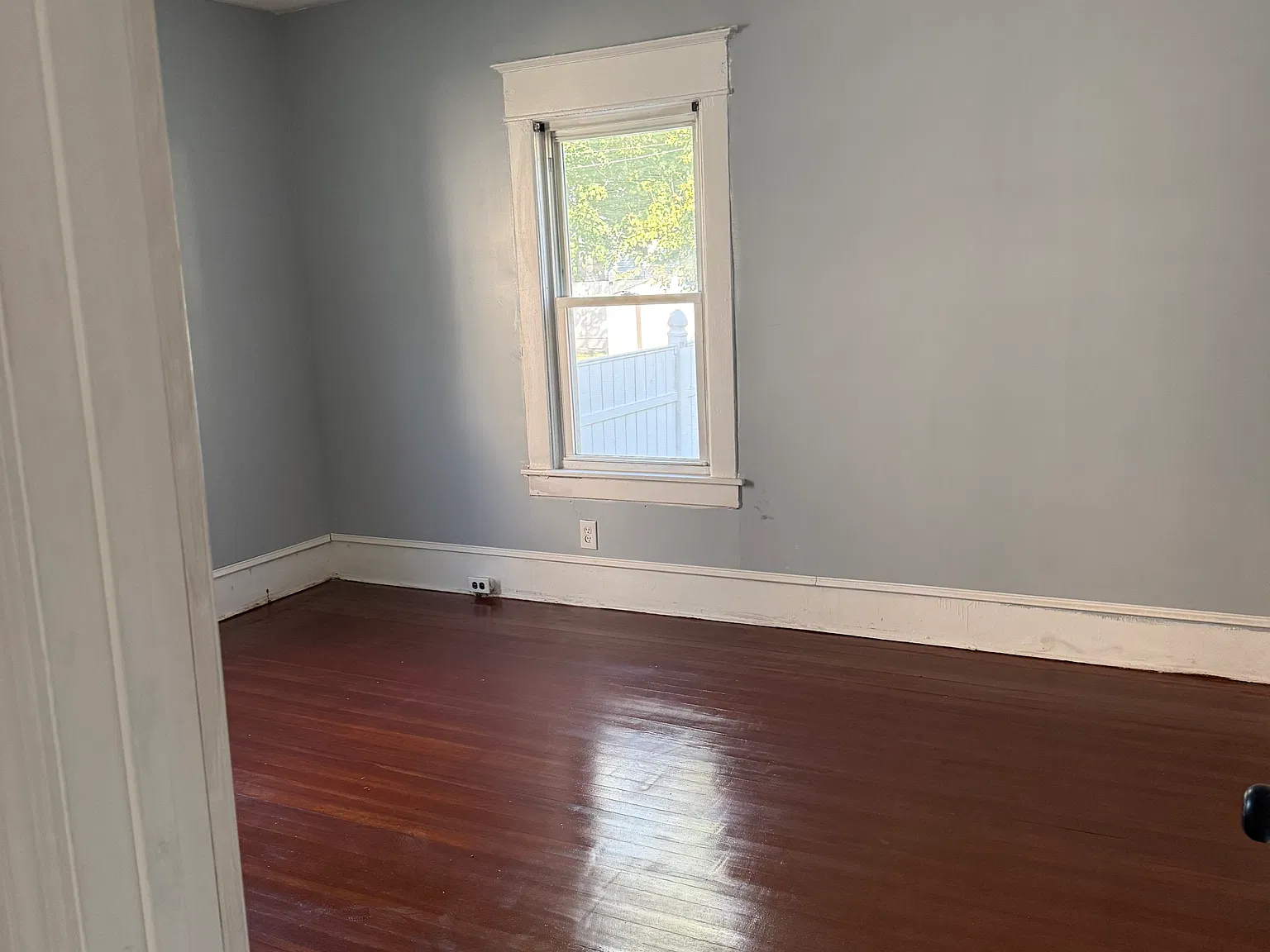 3 bed, 1500 sqft, $2,000 — Photo 1