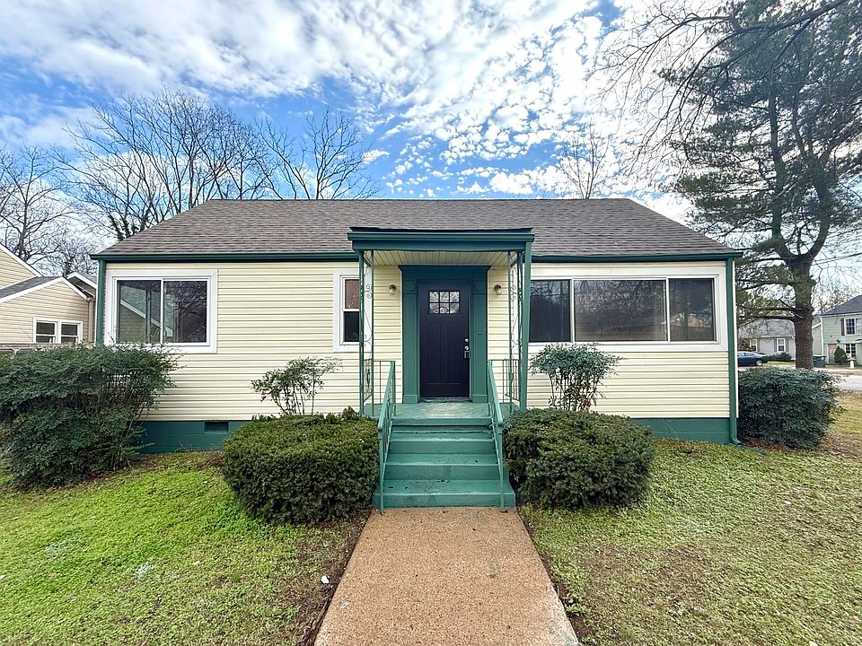 1st image of 200 Sequoia Dr