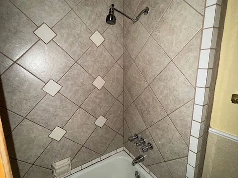3925 Craig Dr — Photo 13