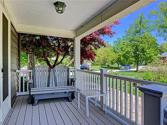 4th image of 17313 Riverway Dr