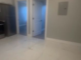200 Parkhurst St #2RR, Newark, NJ 07114