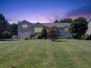 52 Hallie Dr, Summerside, PE C1N6C1