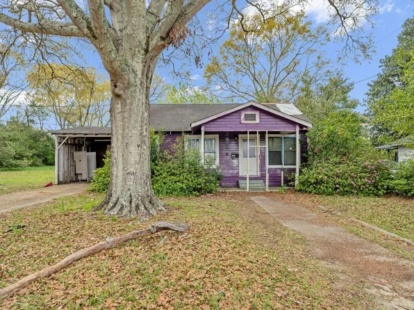 208 S George Ave, Petal, MS 39465