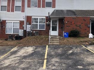 2826 Saxton Rd, Philadelphia, PA 19114