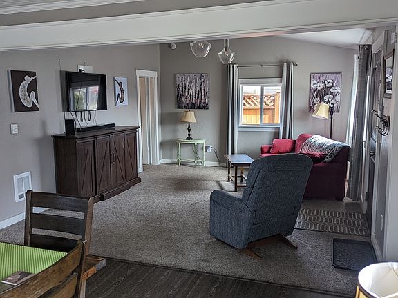 413 E Walnut Ave - Dining Room into Living Room_11262022