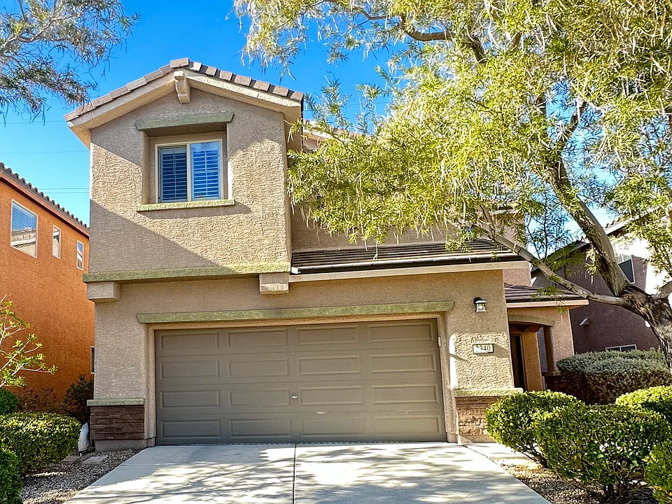 2340 Rue Bienville Way