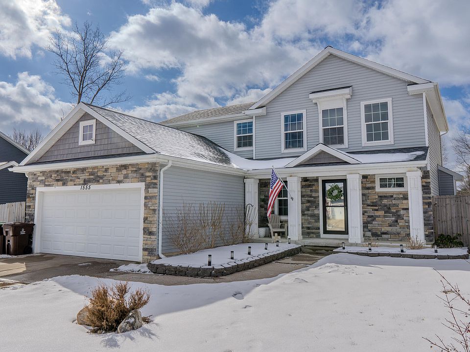 1st image of 1555 Catalina Dr