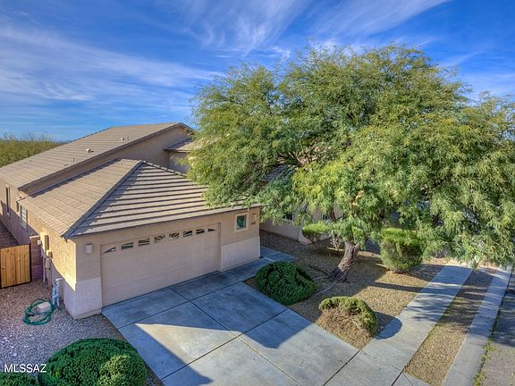 3rd image of 4244 E Lushfield Dr