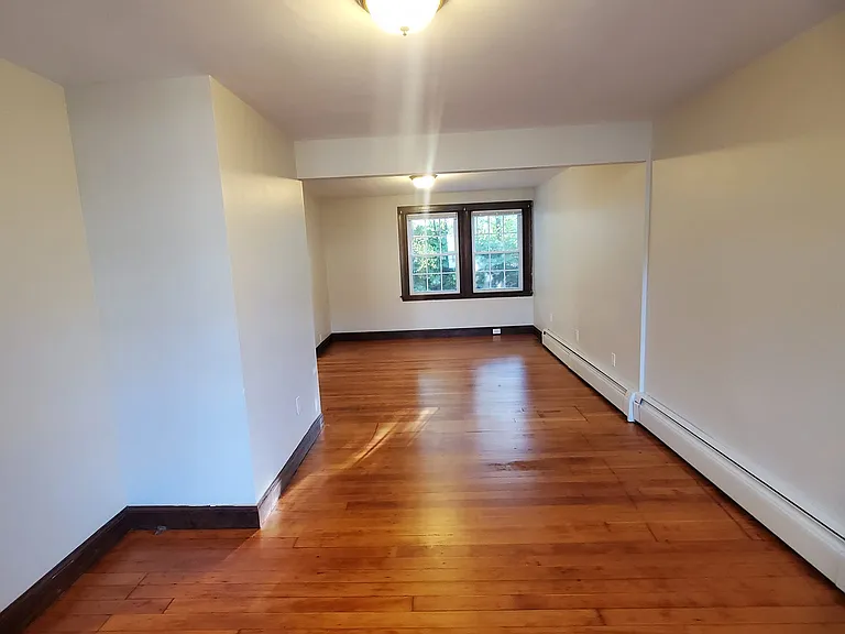 8 Woodland St #8 — Photo 7