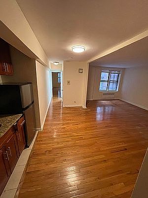 3rd image of 83-30 118th St APT D2