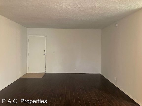 4th image of 10745 Hortense St #10643993