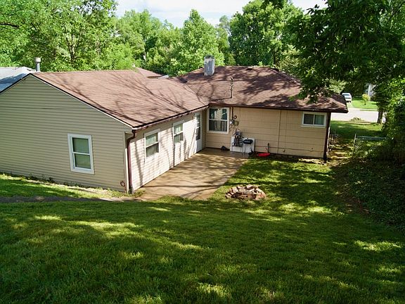 2nd image of 232 Schilling St