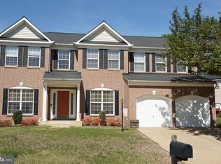 3007 Desert Palm Ct, Dumfries, VA 22026