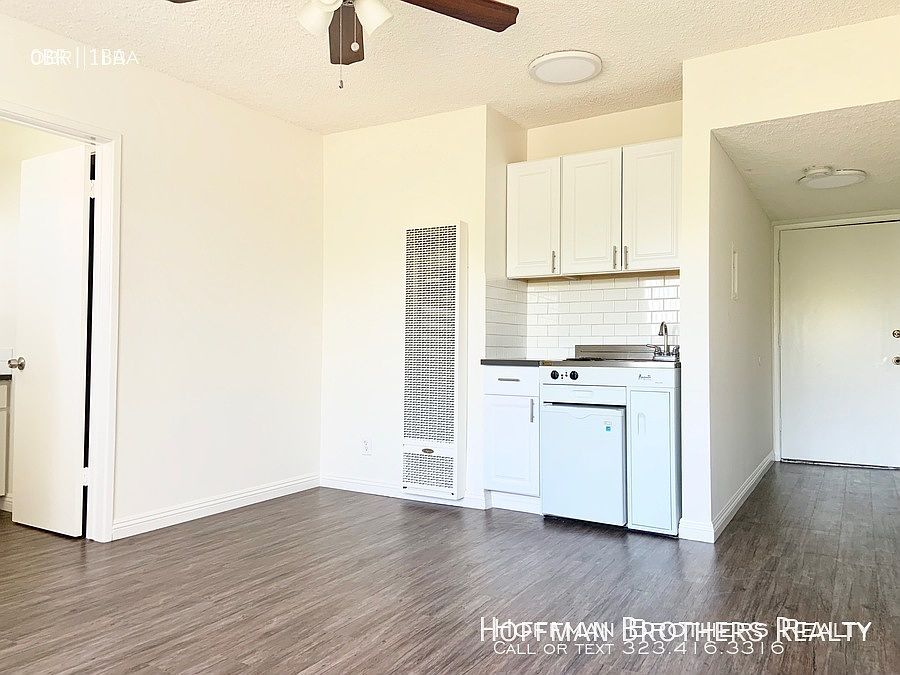 1st image of 140 N Hoover St APT 226