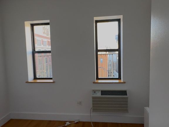 3rd image of 639 10th Ave APT 5D