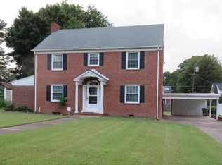 407 Roanoke Ave, Roanoke Rapids, NC 27870