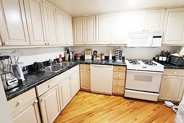 Rented by Maison International