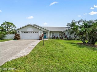 1061 Pembroke Ave NE, Palm Bay, FL 32907